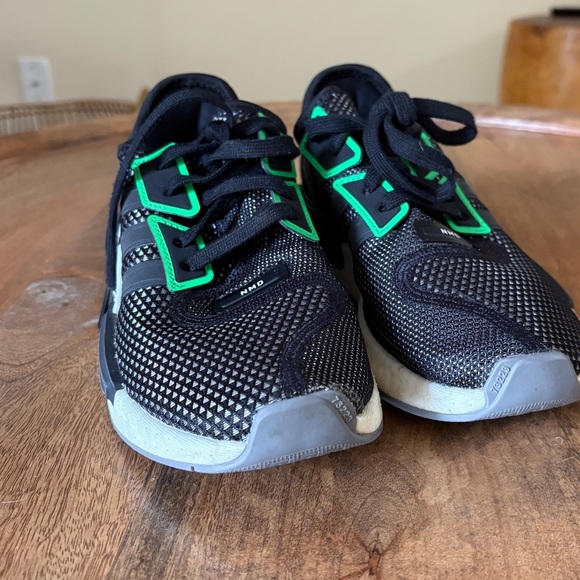 Adidas Kids Originals NMD G1 Running Shoes Sneakers Lace Up Black Green Size 4 - Picture 2 of 12